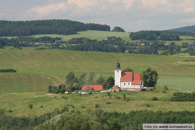 Zdouň byla sídlem Zdouňského církevního újezdu kláštera Doksany