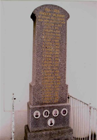 Pomník padlým v Čejkovech