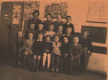 Škola Zbynice 1954